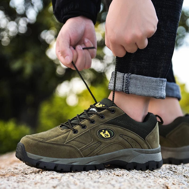 נעלי שטח וטיולים "אימפק" להליכה וטיפוס - נעלי אביגיל