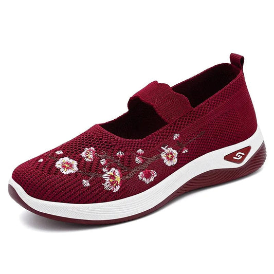נעלי "junyi" לקיץ - סוליה רכה, רקמת רשת נושמת - נעלי אביגיל אדום / 36