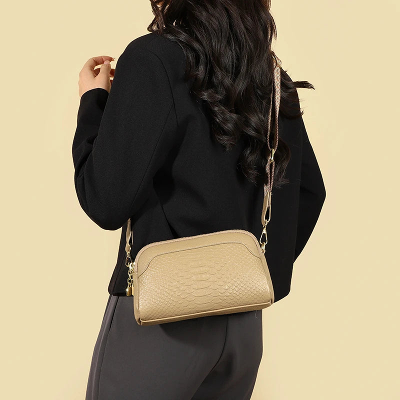 תיק צד "אוולין" מעור אמיתי - נעלי אביגיל