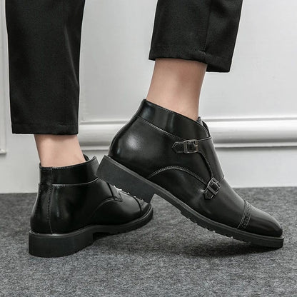 מגפוני "לוצ'י מונטנה" עיצוב איטלקי עם אבזם כפול - נעלי אביגיל