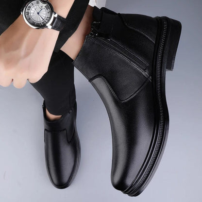 מגפי "פאולה" בסגנון בריטי מודרני עם אבזם ורוכסן - נעלי אביגיל
