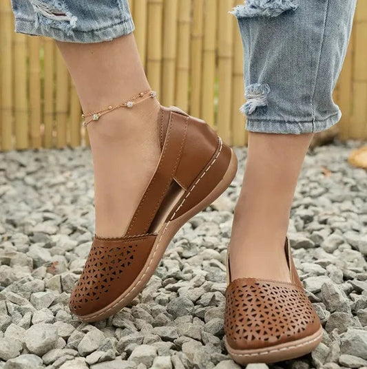 נעלי חוף "Jubon" עיצוב רטרו - נעלי אביגיל חום / 36