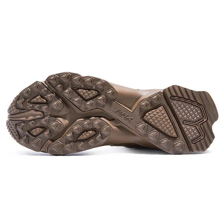 נעלי הרים 'XAR' בעיצוב ייחודי