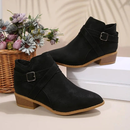 מגפוני נשים ״קתרין״ בעיצוב בריטי עם אבזם