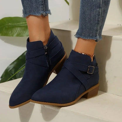 מגפוני נשים ״קתרין״ בעיצוב בריטי עם אבזם